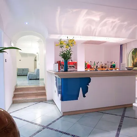 Albatros Hotel