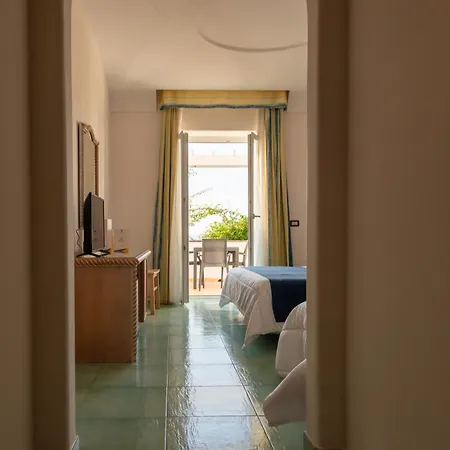 Hotel Albatros 4*