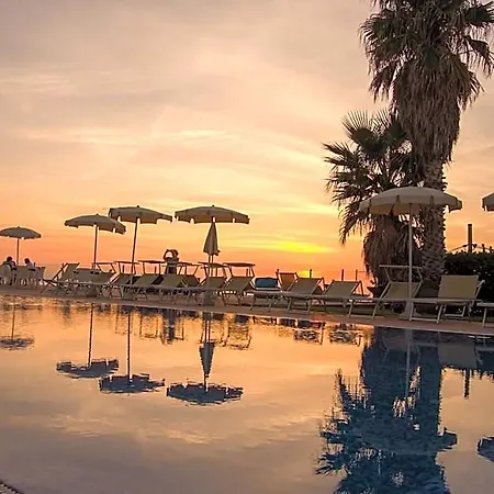 Hotel Albatros 4*