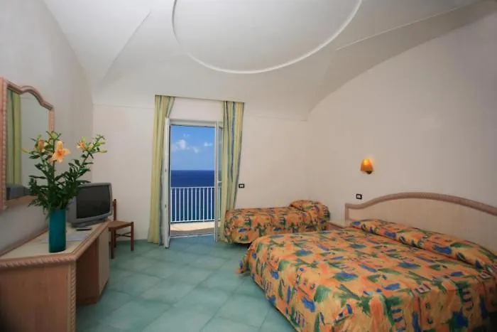 Albatros Hotel