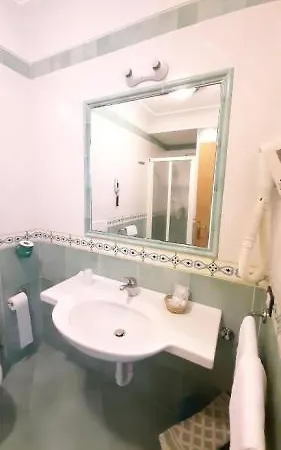 奥巴特瑞酒店